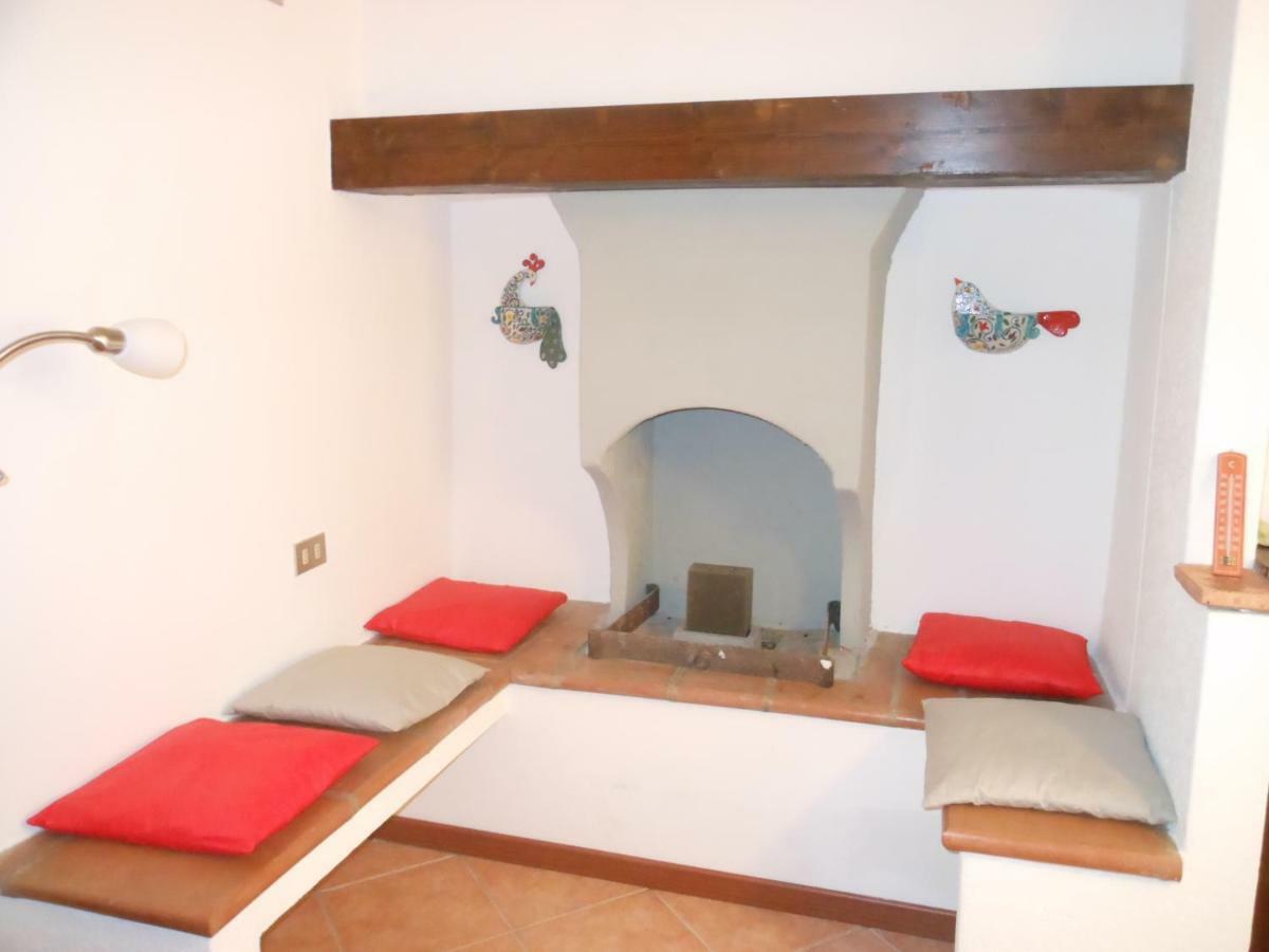 Il Vecchio Cortile Leilighet Mandello del Lario Eksteriør bilde